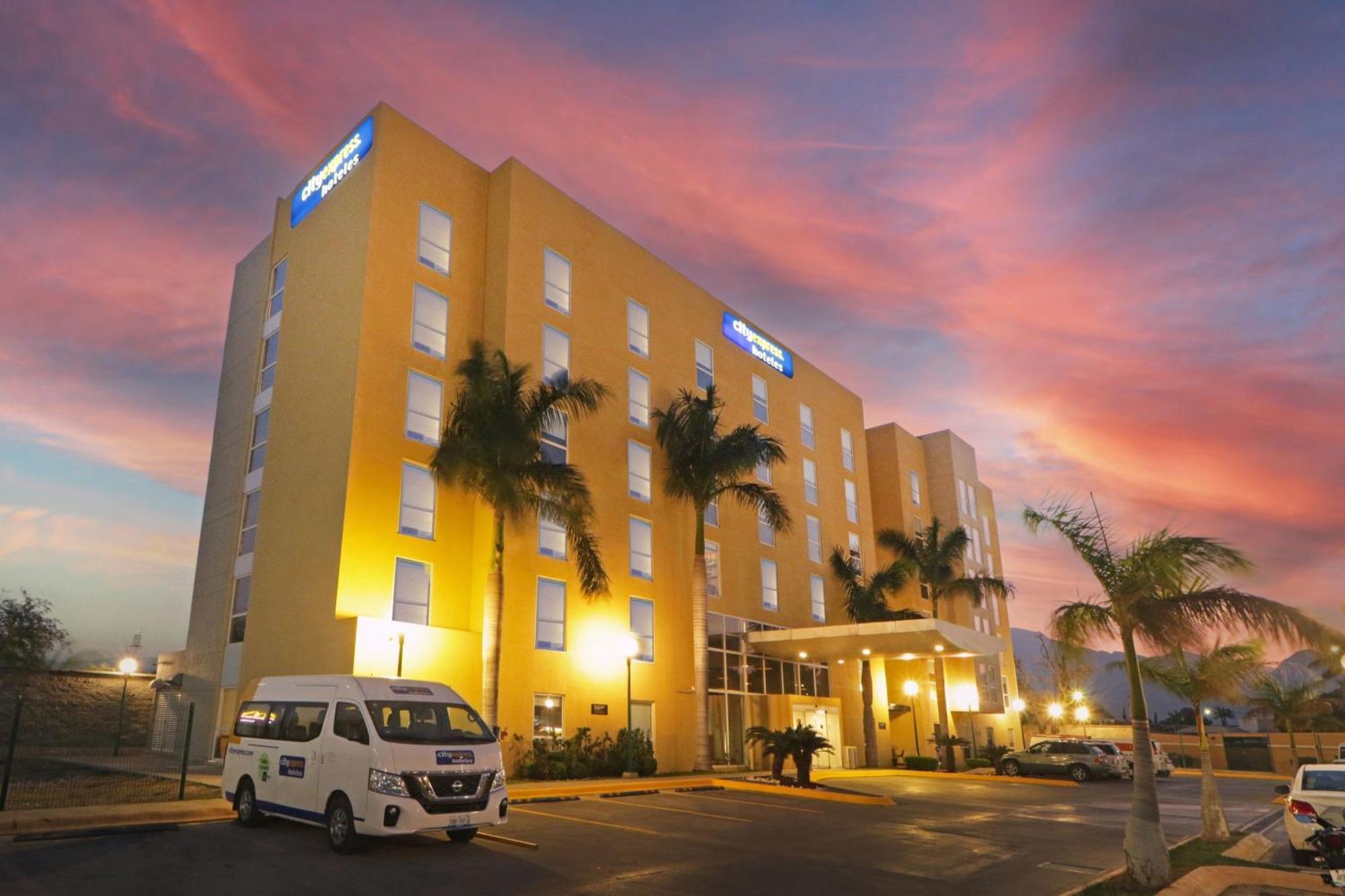 City Express By Marriott Ciudad Victoria Exteriér fotografie